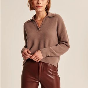 Abercrombie - DreamLush long sleeve polo - size XS